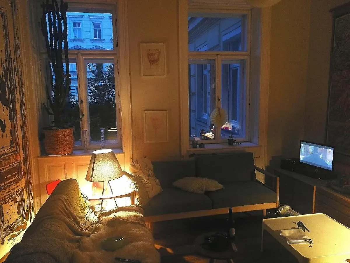 The Room For Artists Viyana Avusturya
